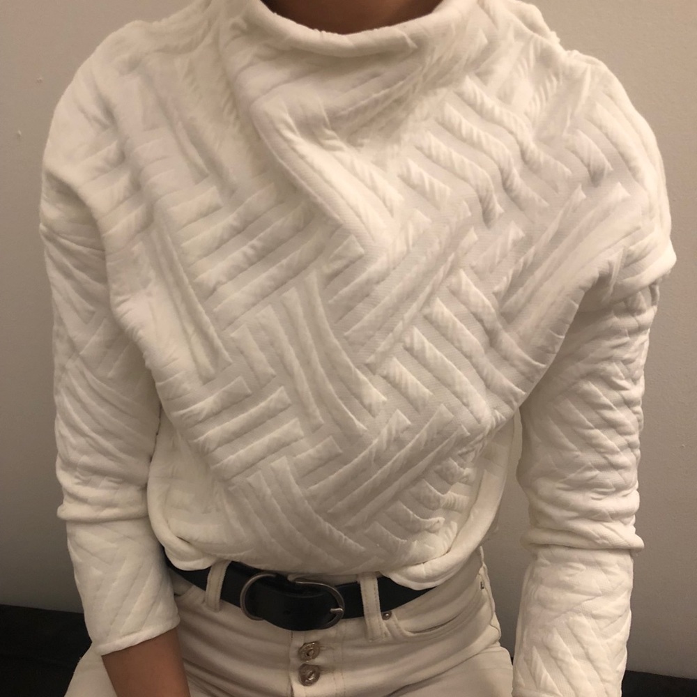 White textured mock neck long sweater